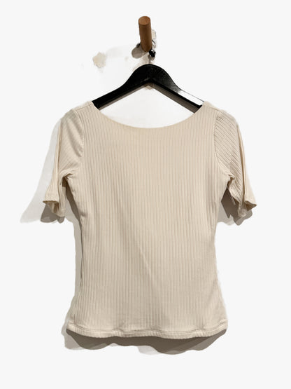 Abercrombie & Fitch Short Sleeve Rib Boatneck Top in Cream - Medium