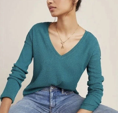 Anthropologie Green V Neck - Large