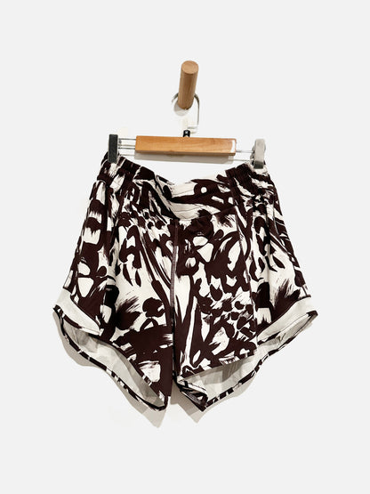 Lululemon Hotty Hot Shorts in Monarch Bloom- 8