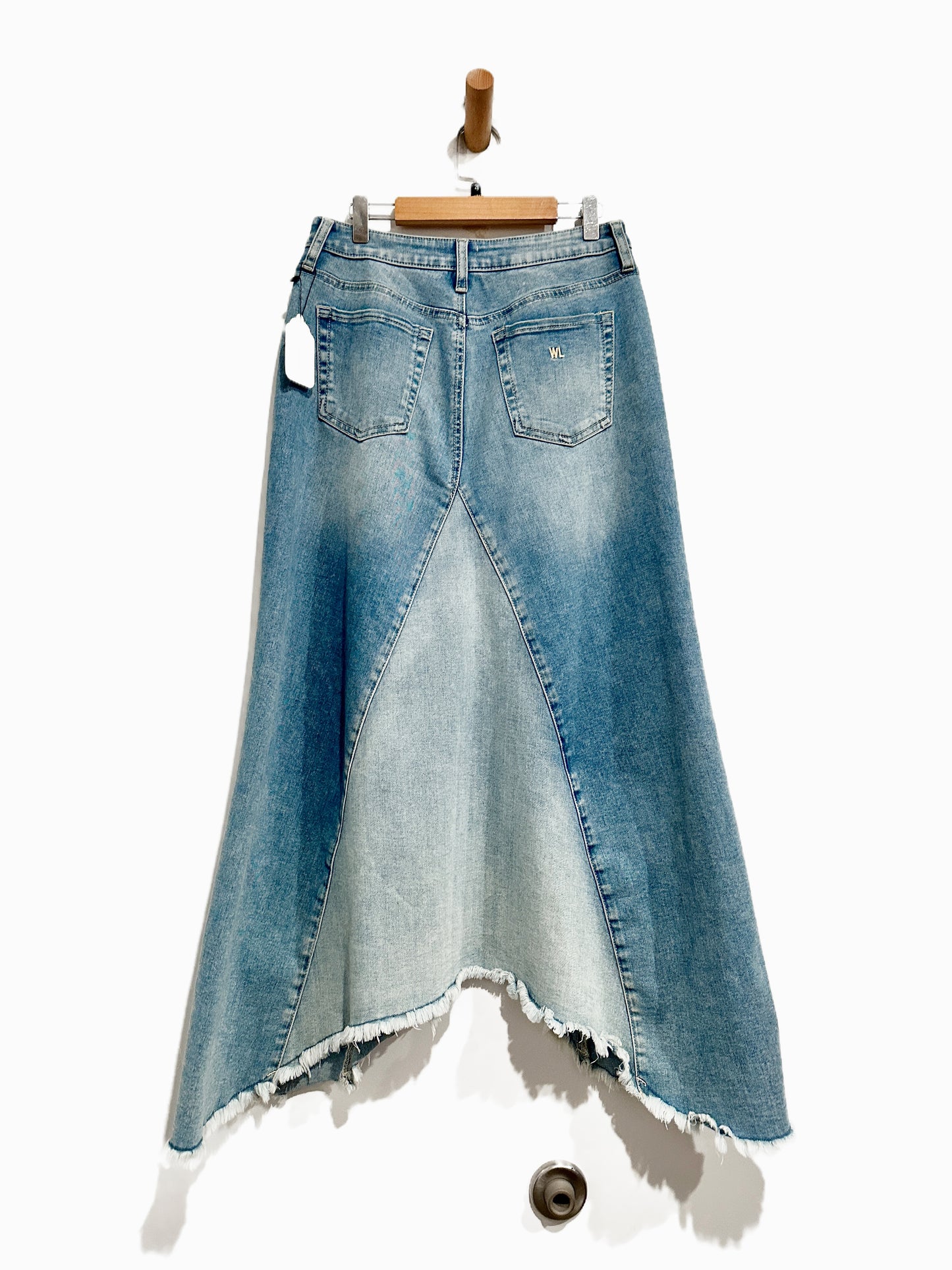 Wash Lab Selma Pieced Denim Maxi Skirt in Two Tone Sky - 26