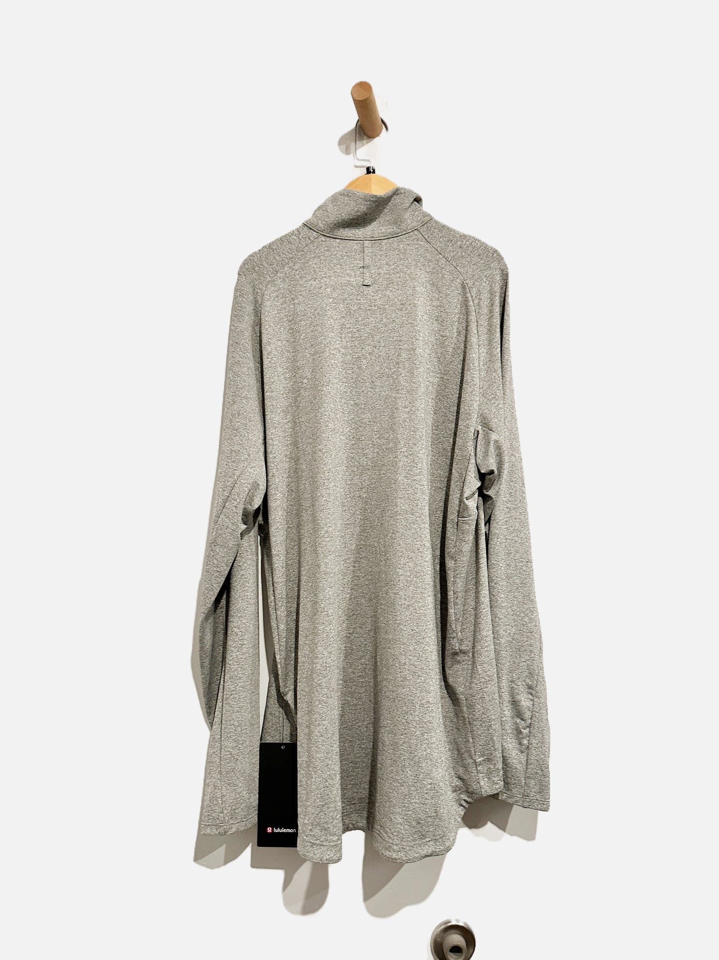 Lululemon NWT Gray License To Train Half Zip - XL