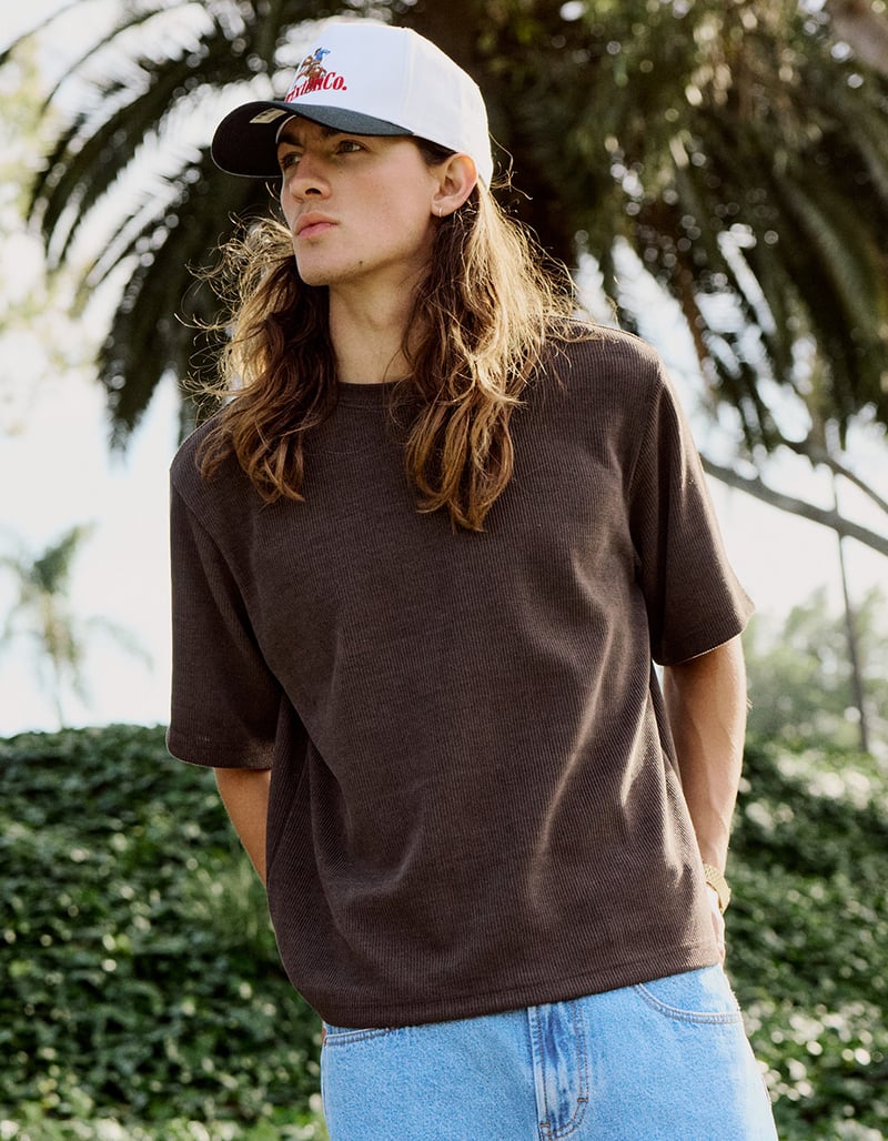 RSQ Men’s Textured Boxy Tee in Brown - XS