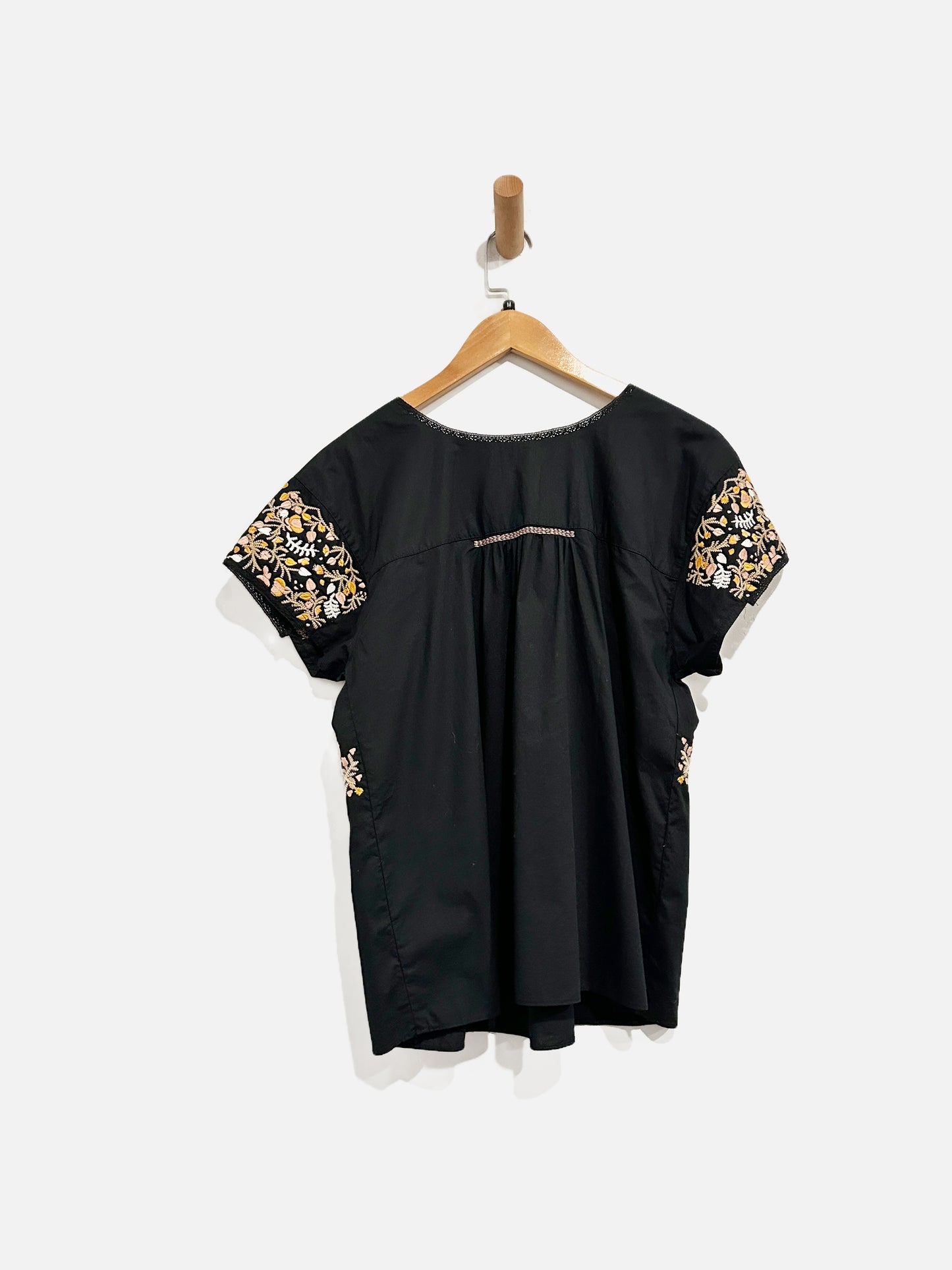 Madewell Black Embroidered SS Blouse - Medium