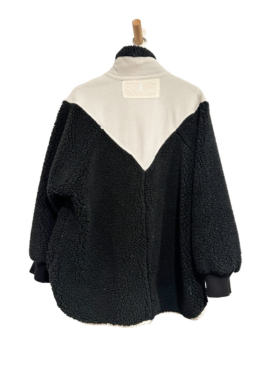 Free People Movement Fall To Rise Fleece Quarter Snap in Black Combo - Medium