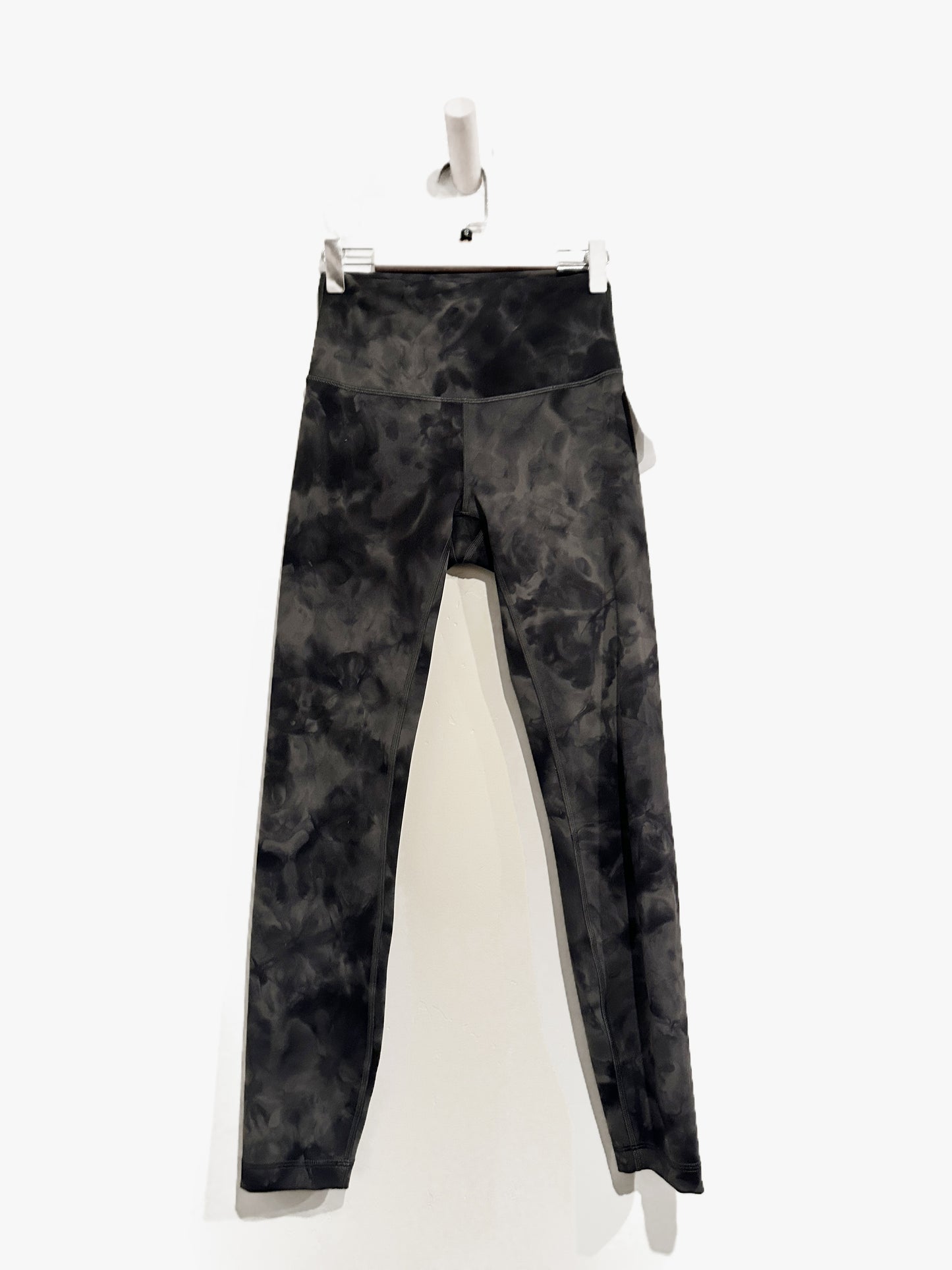 Lululemon Wunder Train High-Rise Tight 25" in Diamond Dye Pitch Grey Graphite Grey - 4