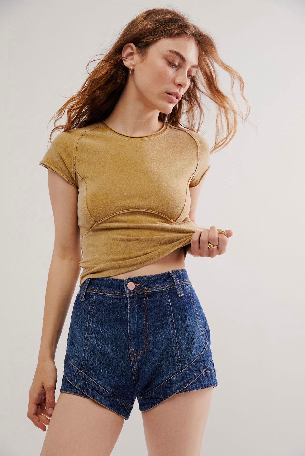 Free People Protagonist Cropped Cap Sleeve Tee in Golden Eagle - XS