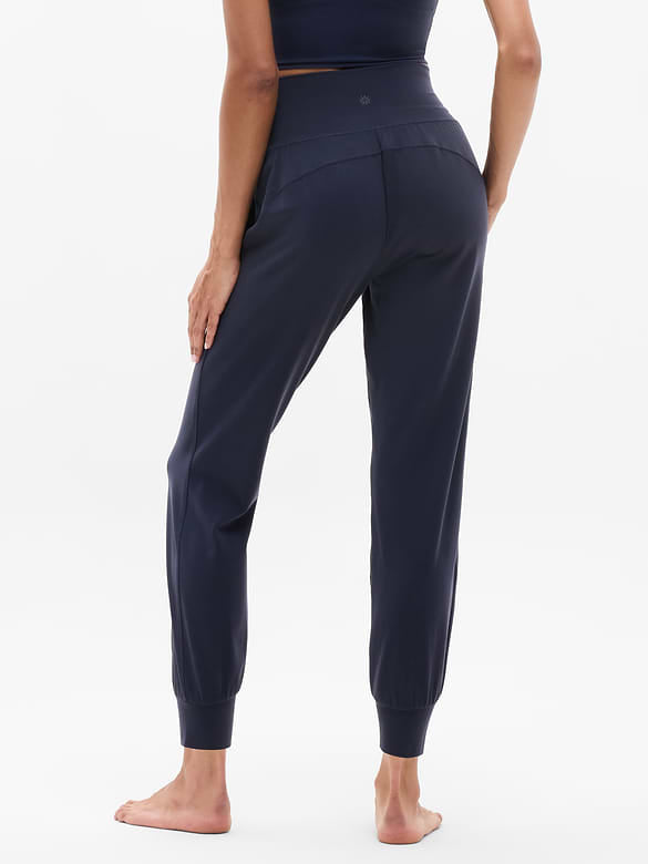 Athleta Salutation High Rise Jogger in Navy - XL