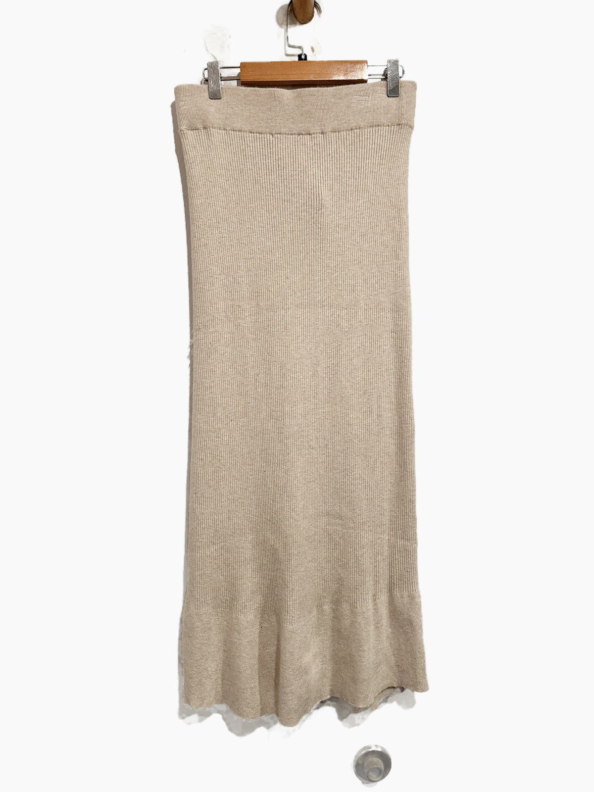 Splendid Georgie Rib-Knit Midi Skirt in Oat Heather - Medium