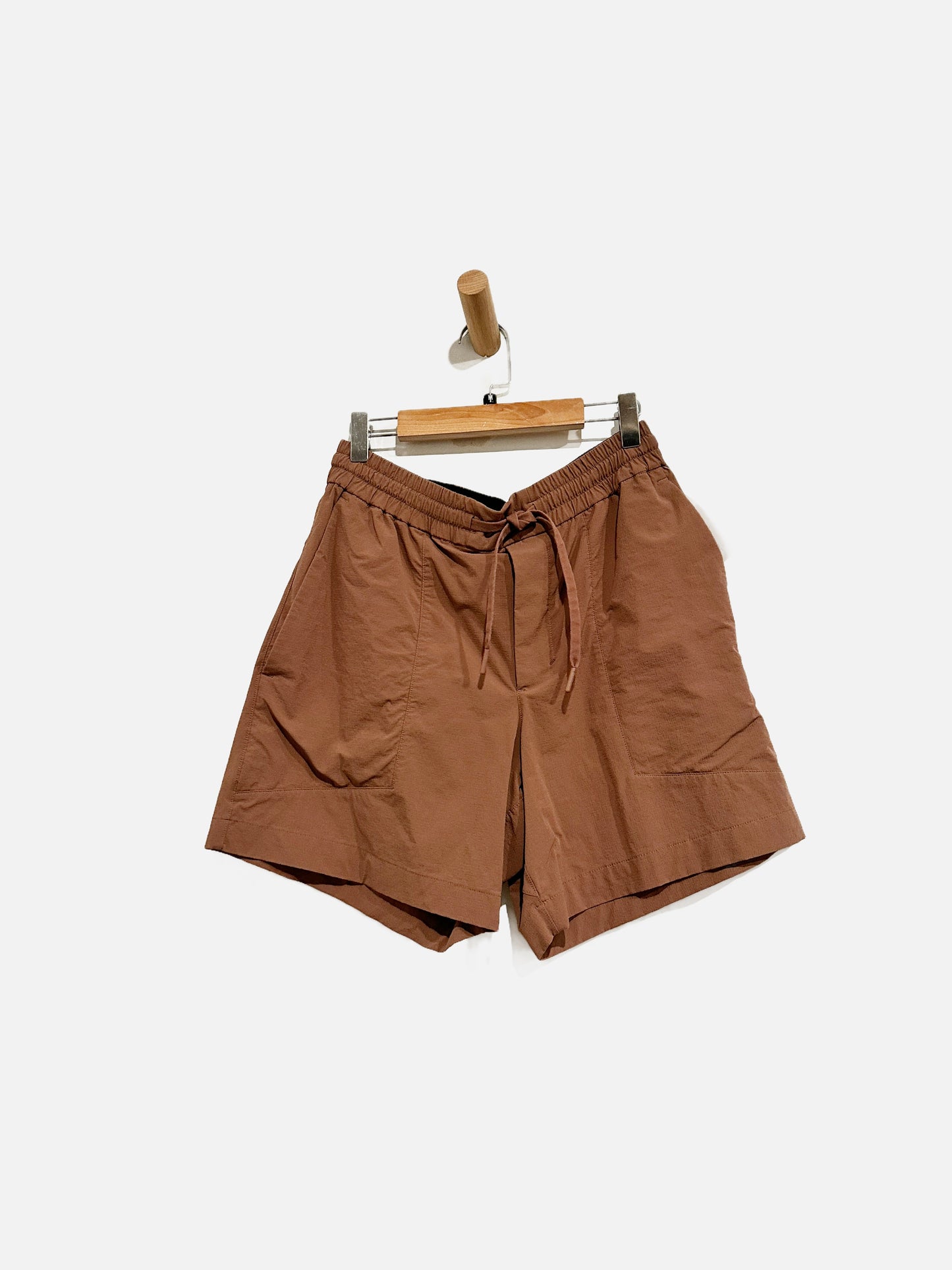 Lulemon Men’s Bowline Shorts 5” - Medium