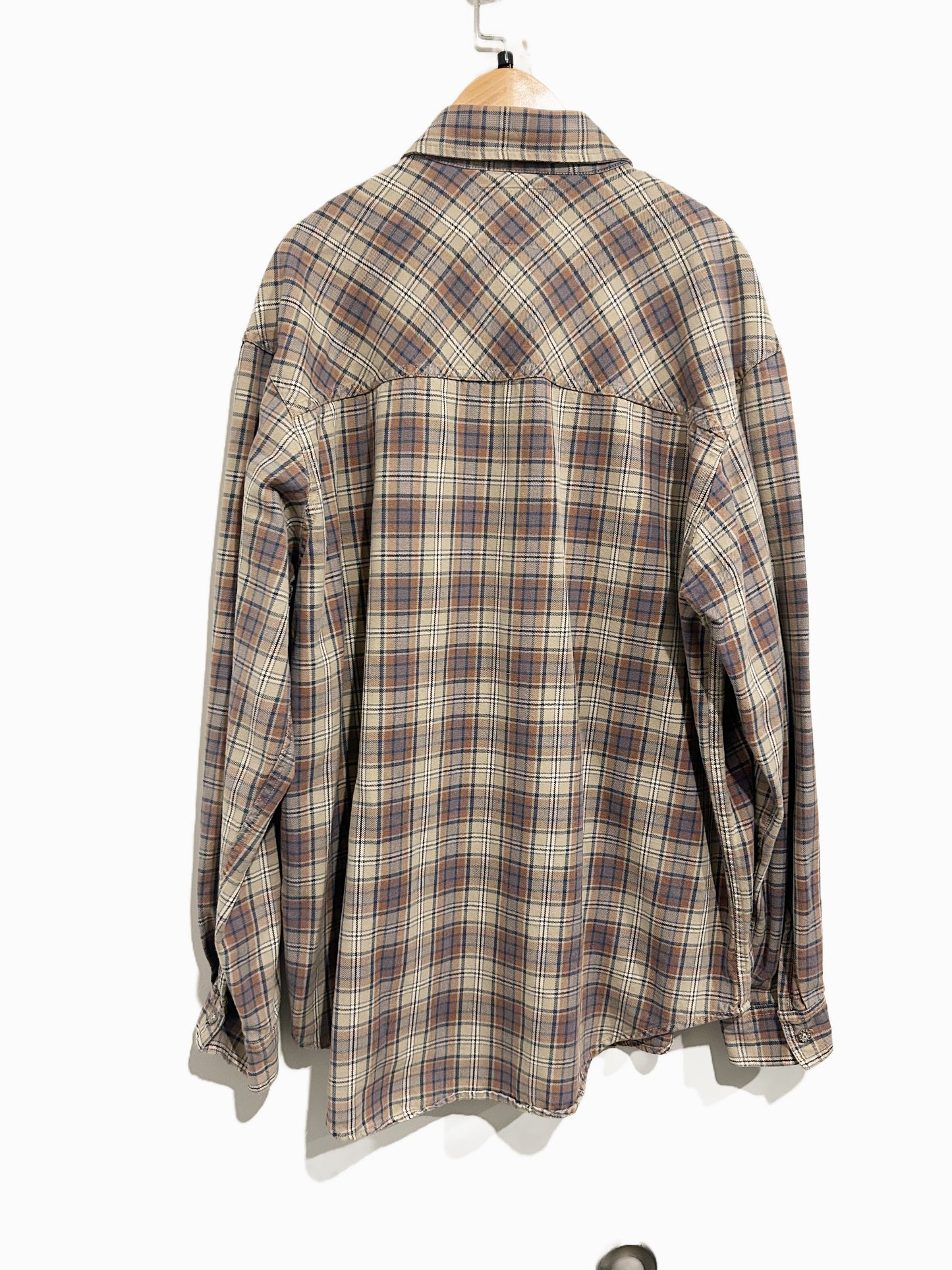 Levi’s Vintage Men’s Brown Plaid Button Down - Large