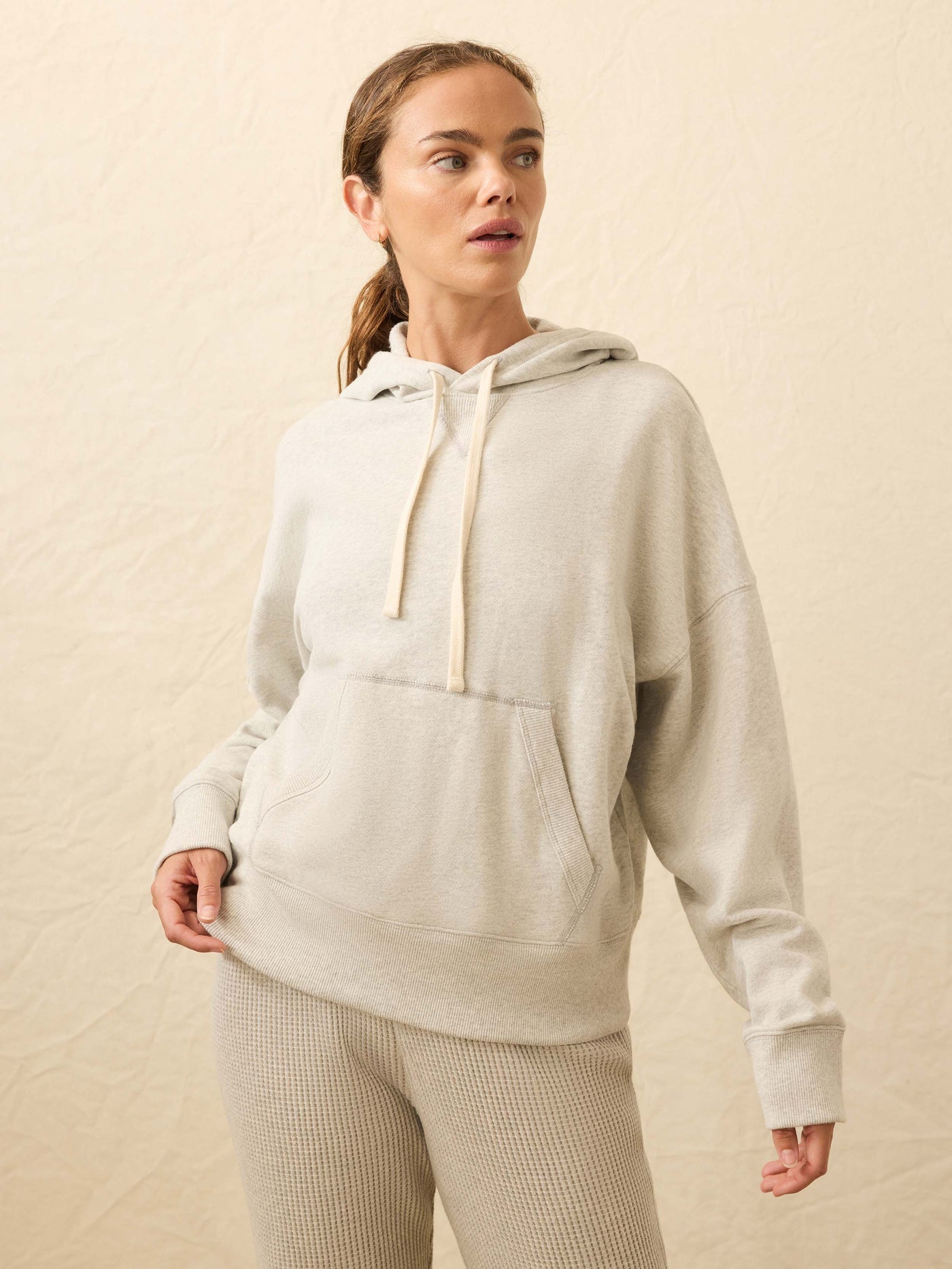 Faherty High Standard Fleece Hoodie in Light Grey Heather - Small