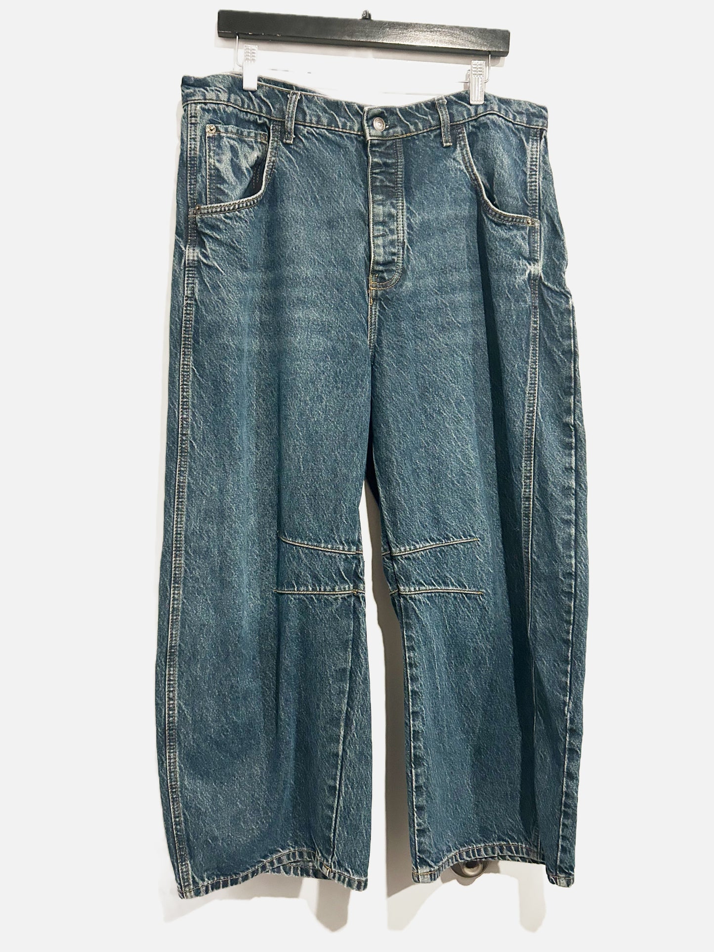 Free People Good Luck Mid-Rise Barrel Jeans- 33