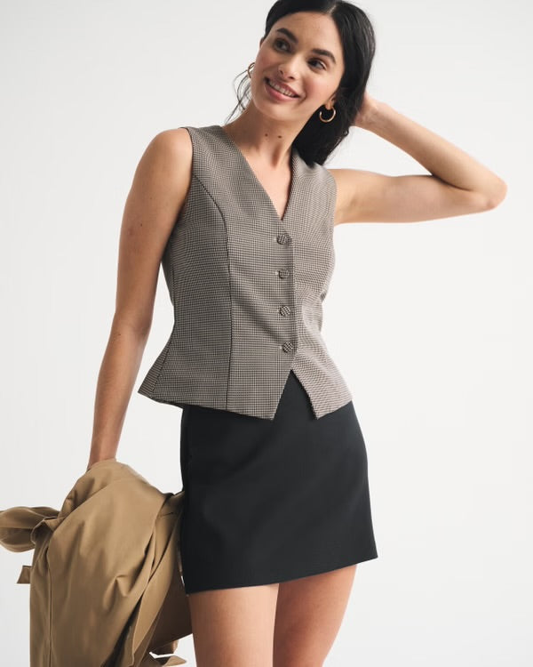 Abercrombie & Fitch Black Scarlett Mini Skort - Medium