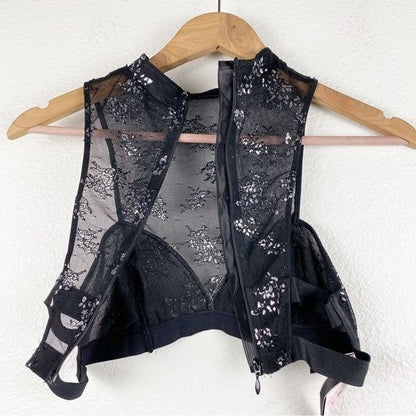 Victoria’s Secret NWT Very Sexy Black Silver Shine Lace High Neck Bra Size Small