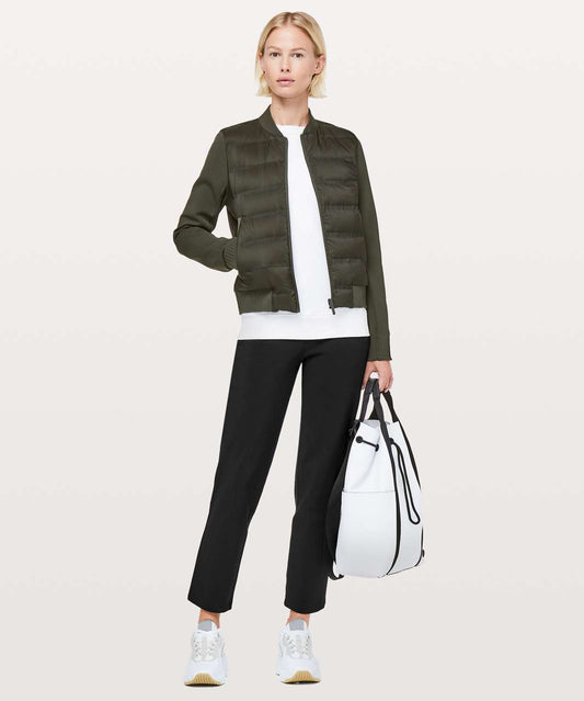 Lululemon On The Move Pant 28" in Black - 10
