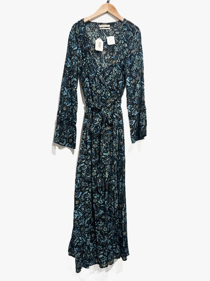 Urban Outfitters NWT Emma Grace Floral Maxi Dress - Small