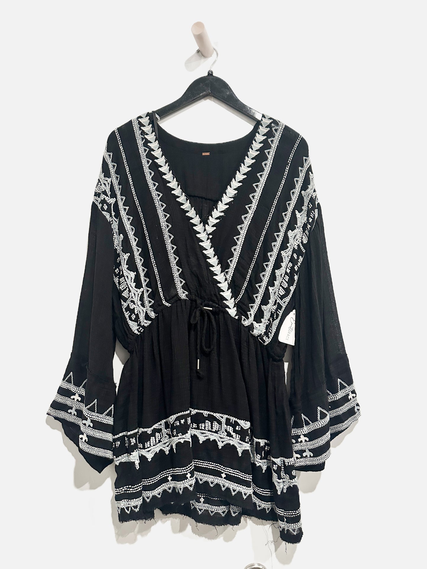Free People Saffron Embroidered Tunic in Black - Large