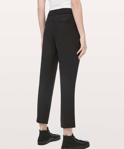 Lululemon on the Fly Pants in Black - 6