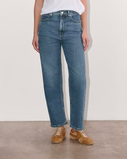 Everlane The Way High Jean in Medium Washed Blue - 24