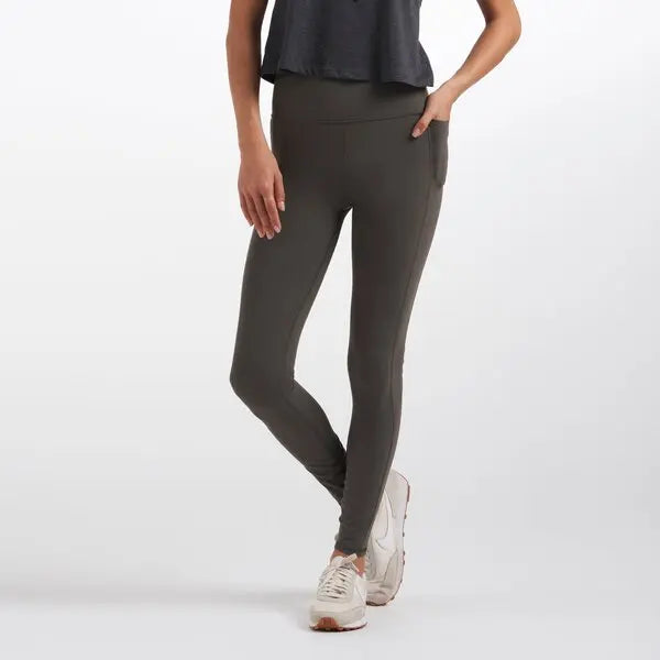 Vuori Studio Pocket Legging in Oregano - Medium