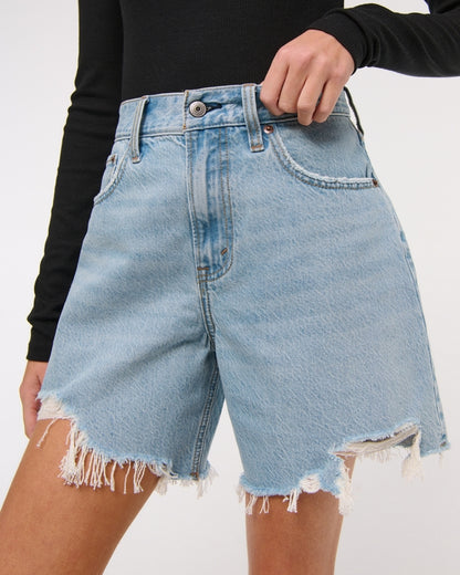Abercrombie & Fitch High Rise Loose Short in Light - 30