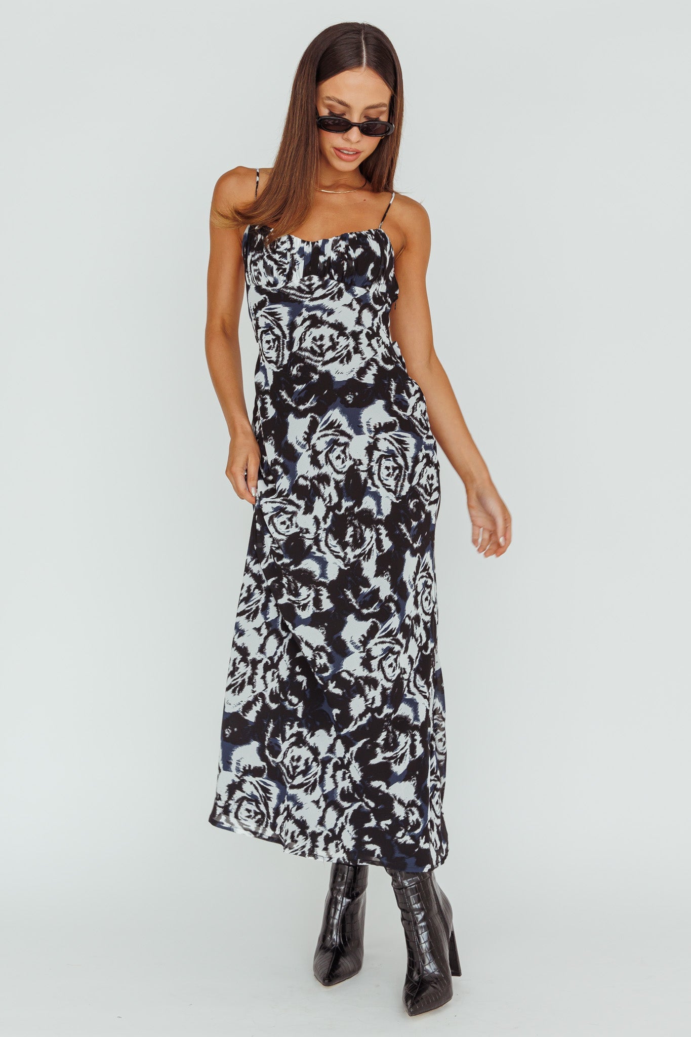 One and Only Collective Black & Blue Maxi Dress - Small