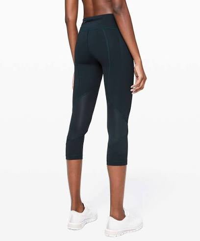 Lululemon Pace Rival Crop *Full-On Luxtreme 22" in True Navy - 10