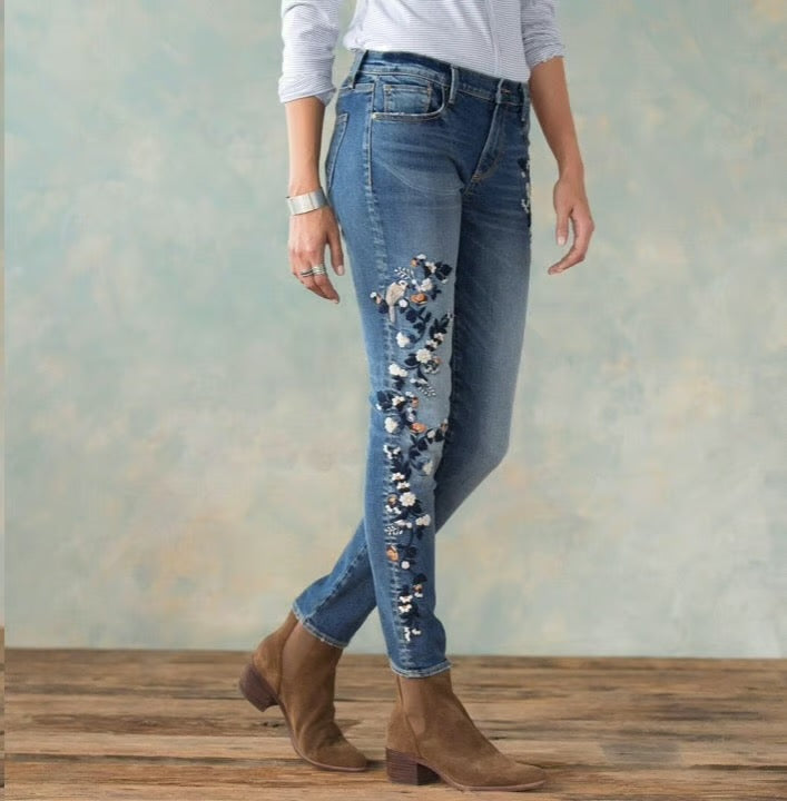 Driftwood Jackie Embroidered Skinny Jeans in Milan - 28