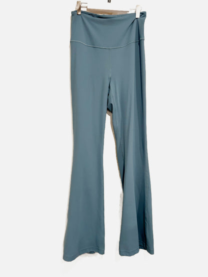 Lululemon Groove Super-High-Rise Flared Pant in Utility Blue - 8