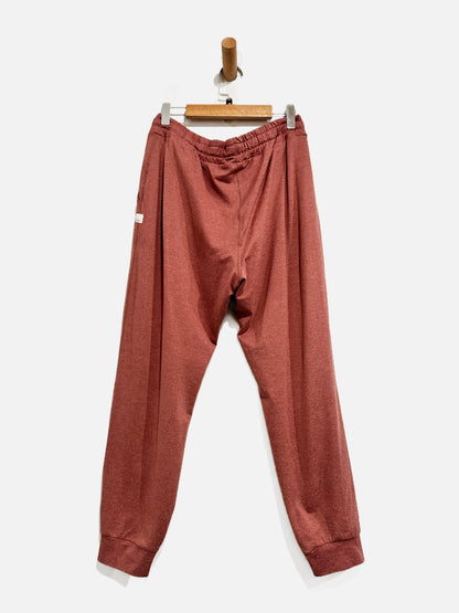 Vuori Performance Joggers in Marsala Heather - Small