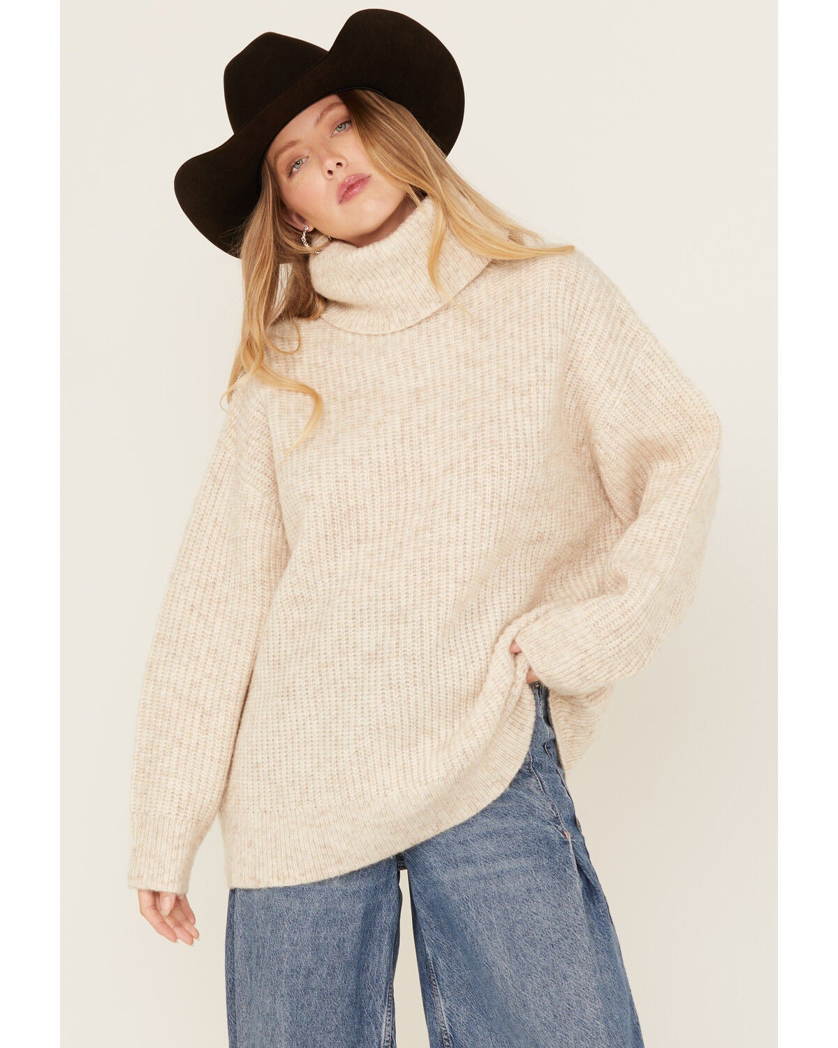 Cleo + Wolf Oversized Turtleneck Sweater in Oatmeal - Small