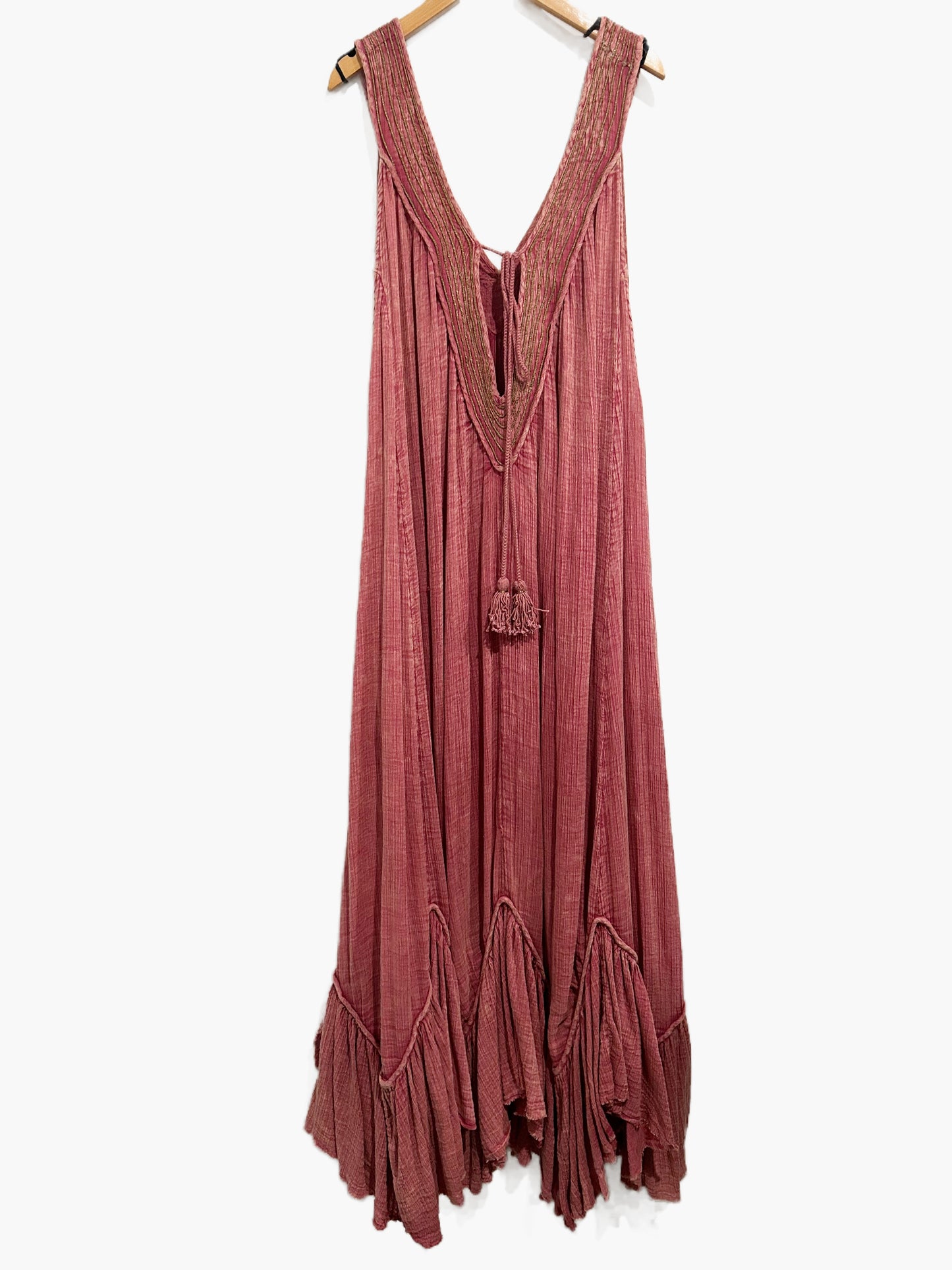 Free People Dreams of Bali Maxi Dress in Mauve - Large