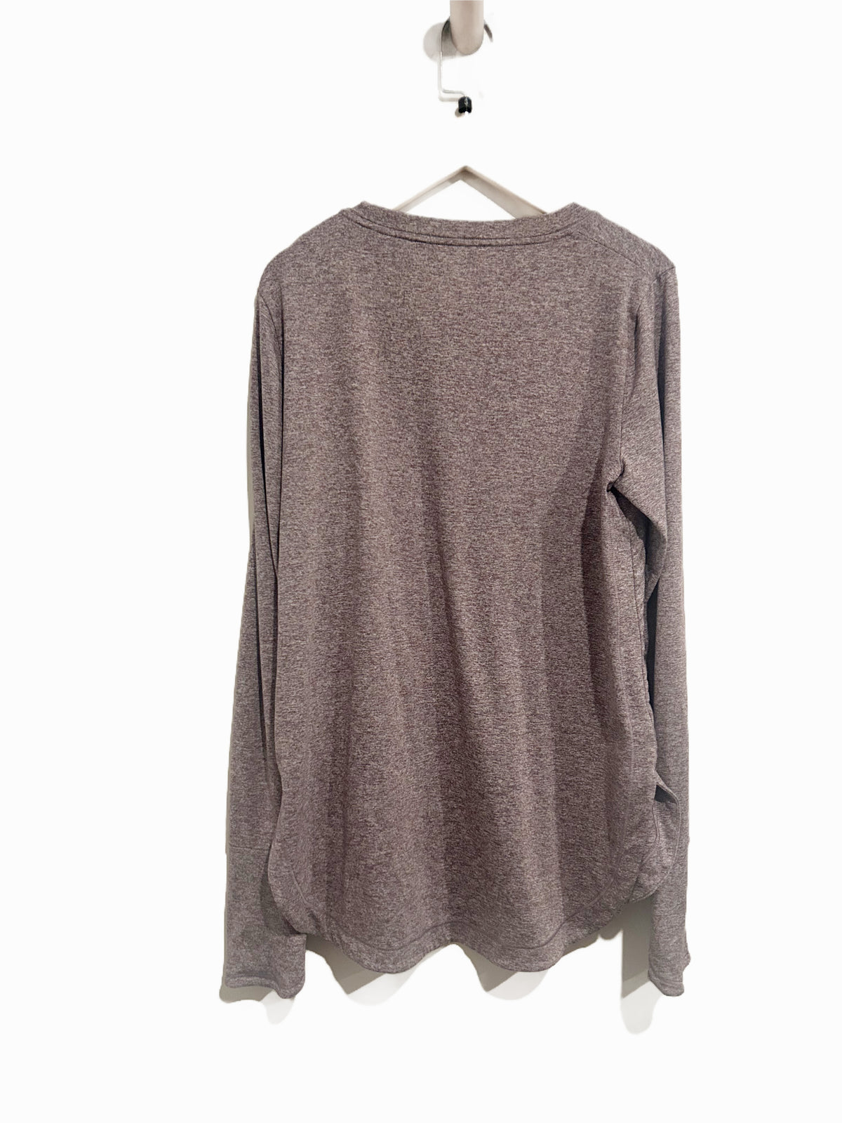 Athleta Uptempo Long Sleeve Top in Dark Sky Violet - Small