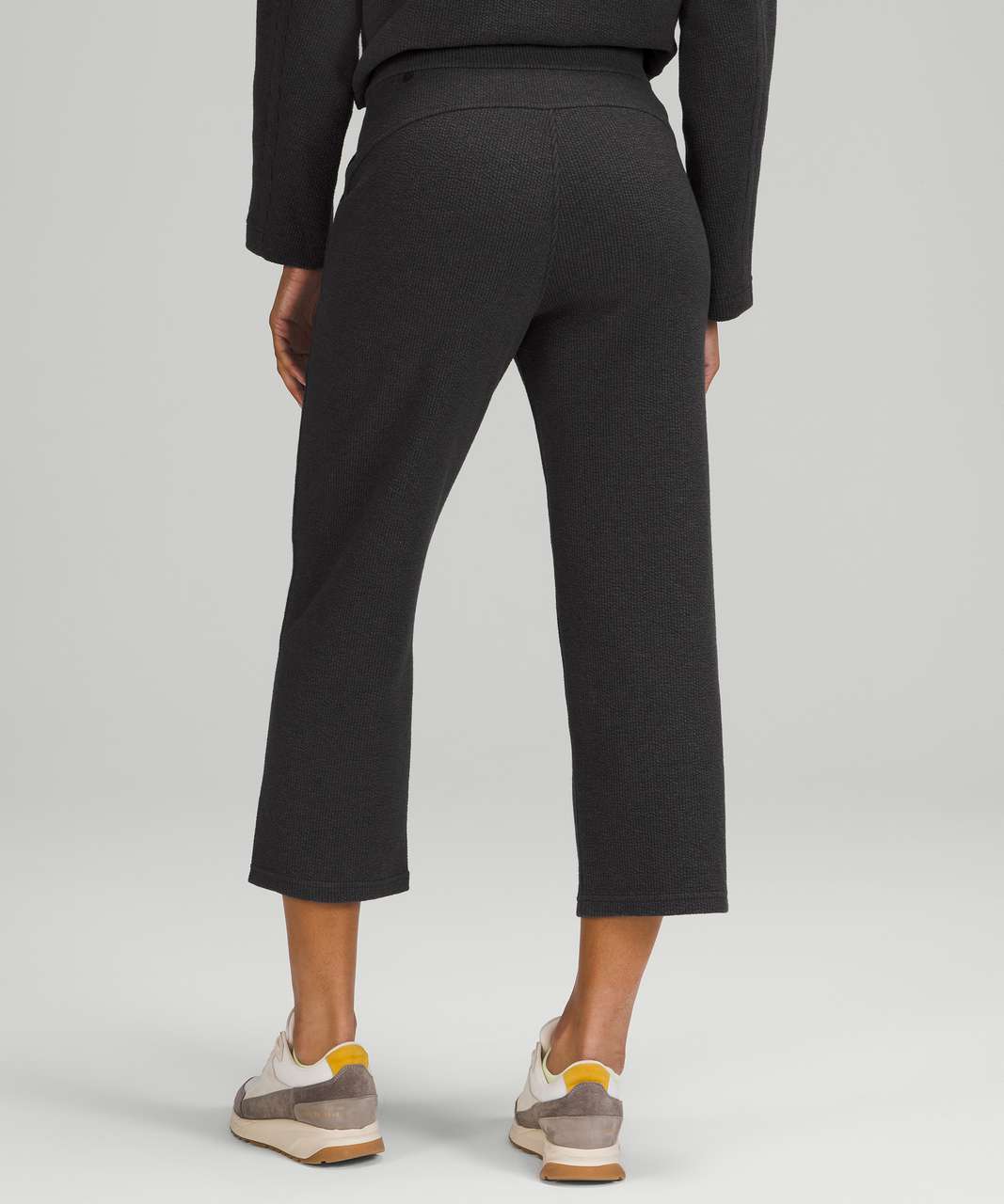 Lululemon Ribbed Straight Leg Super-High-Rise Crop 23" in Heathered Black - 14