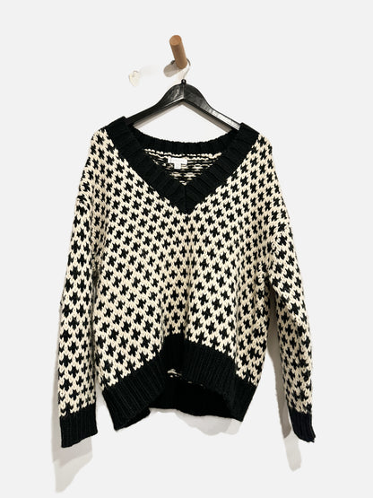 Topshop Black and White Chunky Knit Sweater - Small