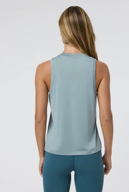Vuori Energy Blue Muscle Tank - Medium