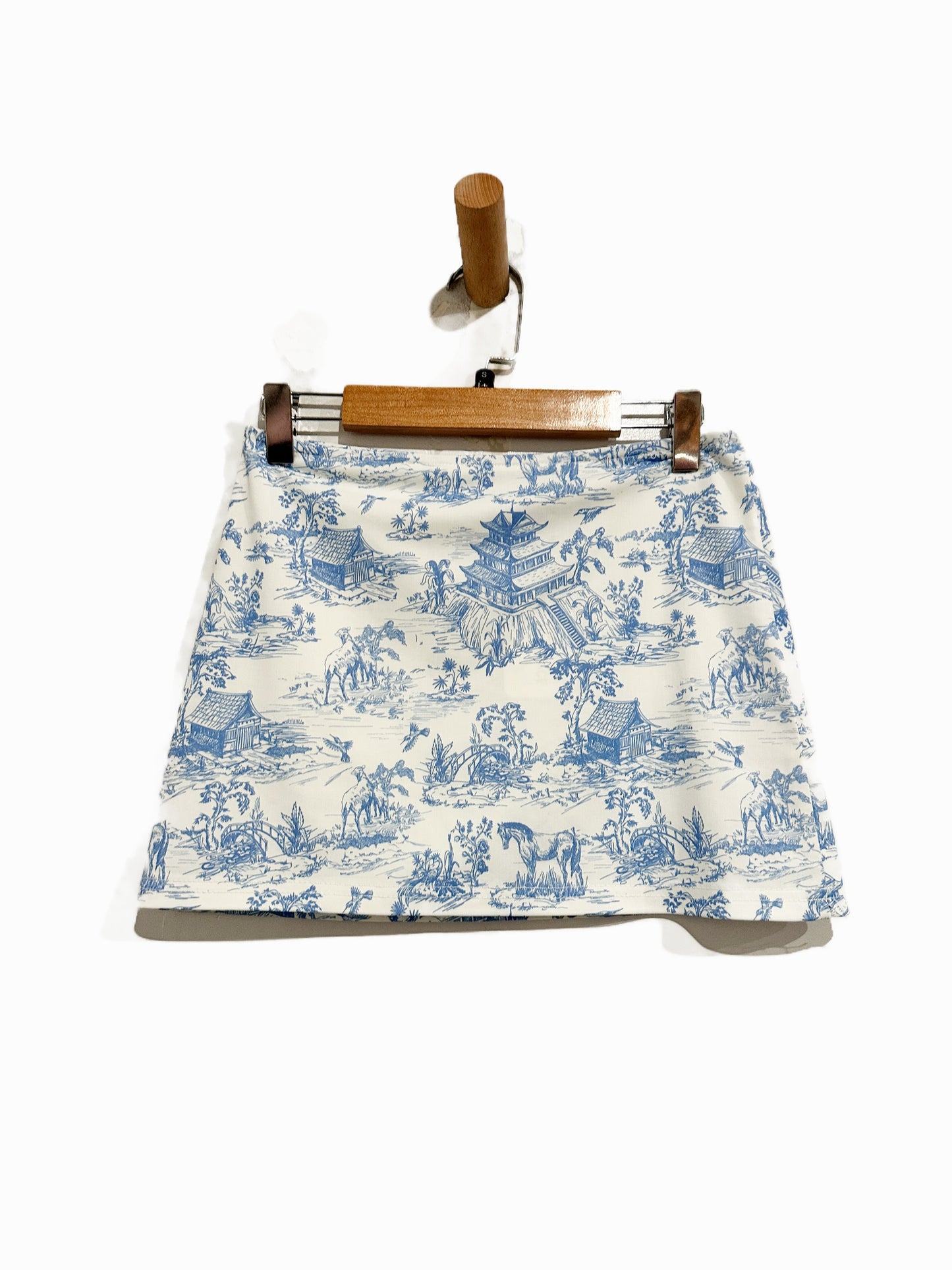 Edikted Delft Print Low Rise Skirt - Small