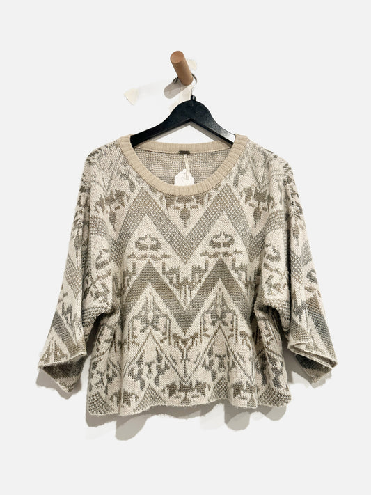 Free People Gray and Cream SS Sweater - Small
