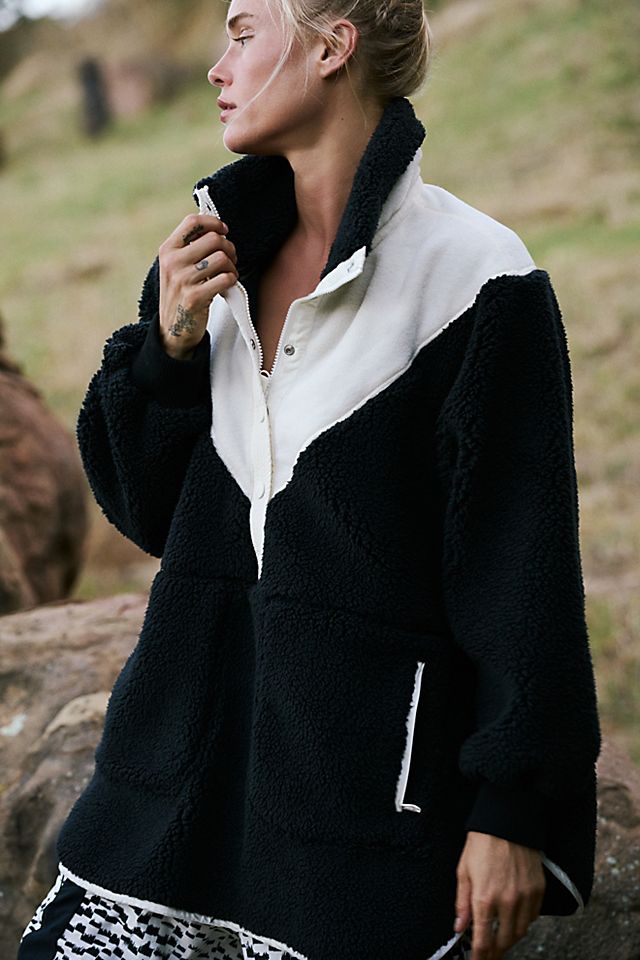 Free People Movement Fall To Rise Fleece Quarter Snap in Black Combo - Medium