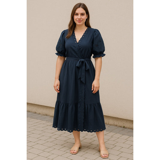 Moon River Eyelet Midi Dress - Small