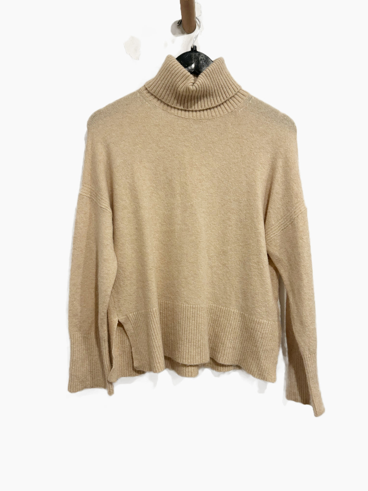 J.Crew Turtleneck Sweater in Supersoft Yarn in Heather Sand - Small