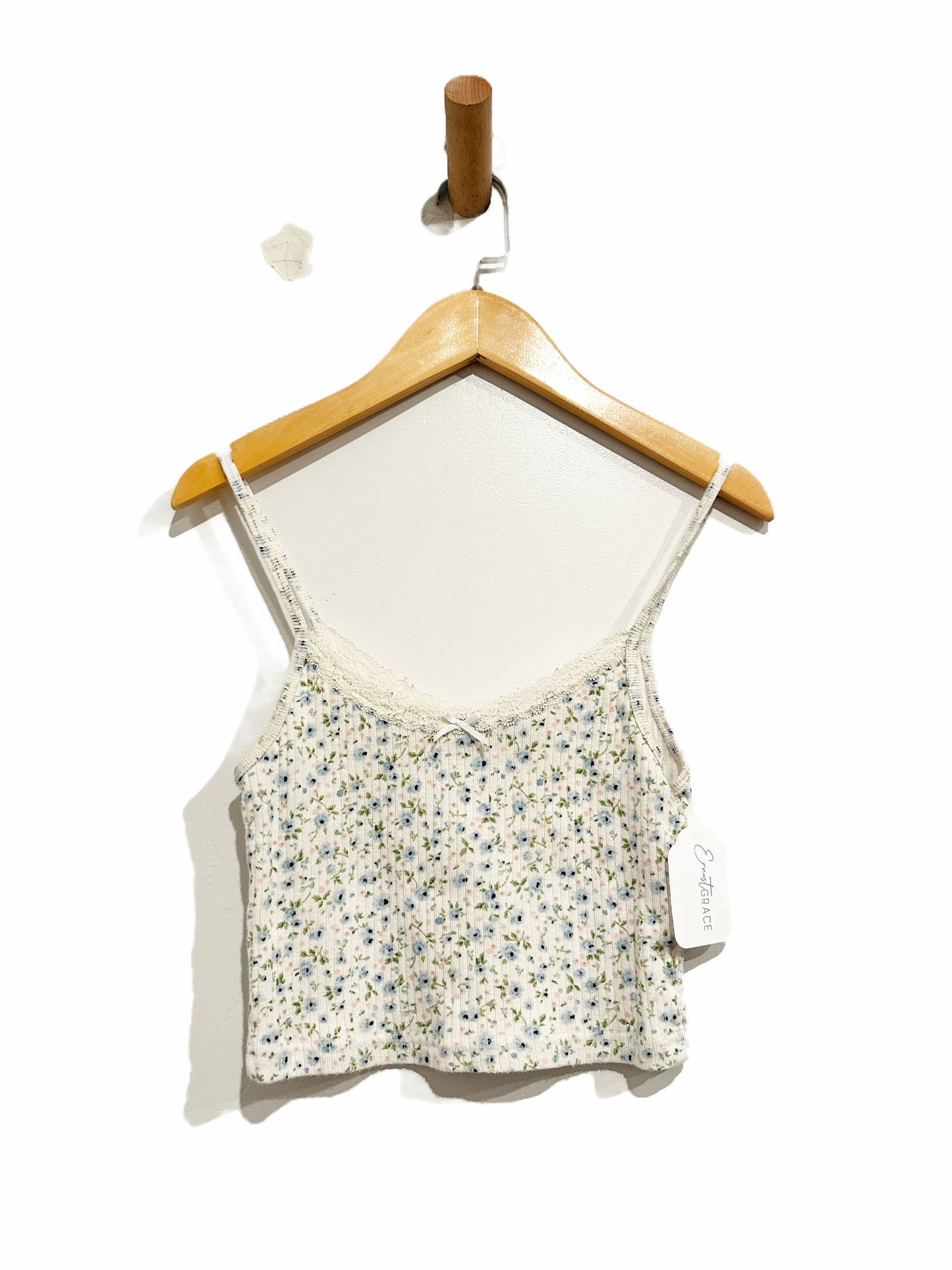Brandy Melville Blue Floral Cropped Tank - OS