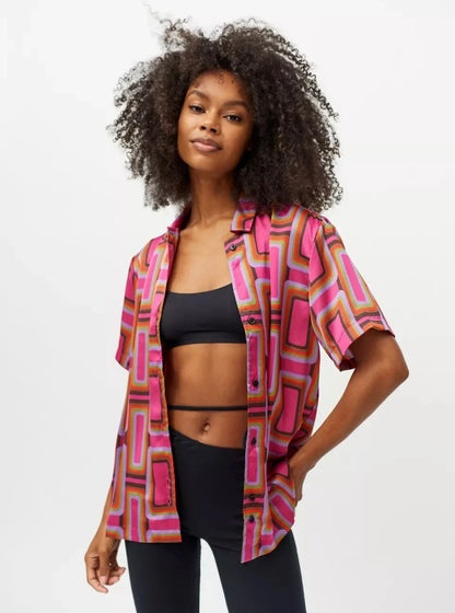 Urban Outfitters Pink Retro SS Button Down - Small