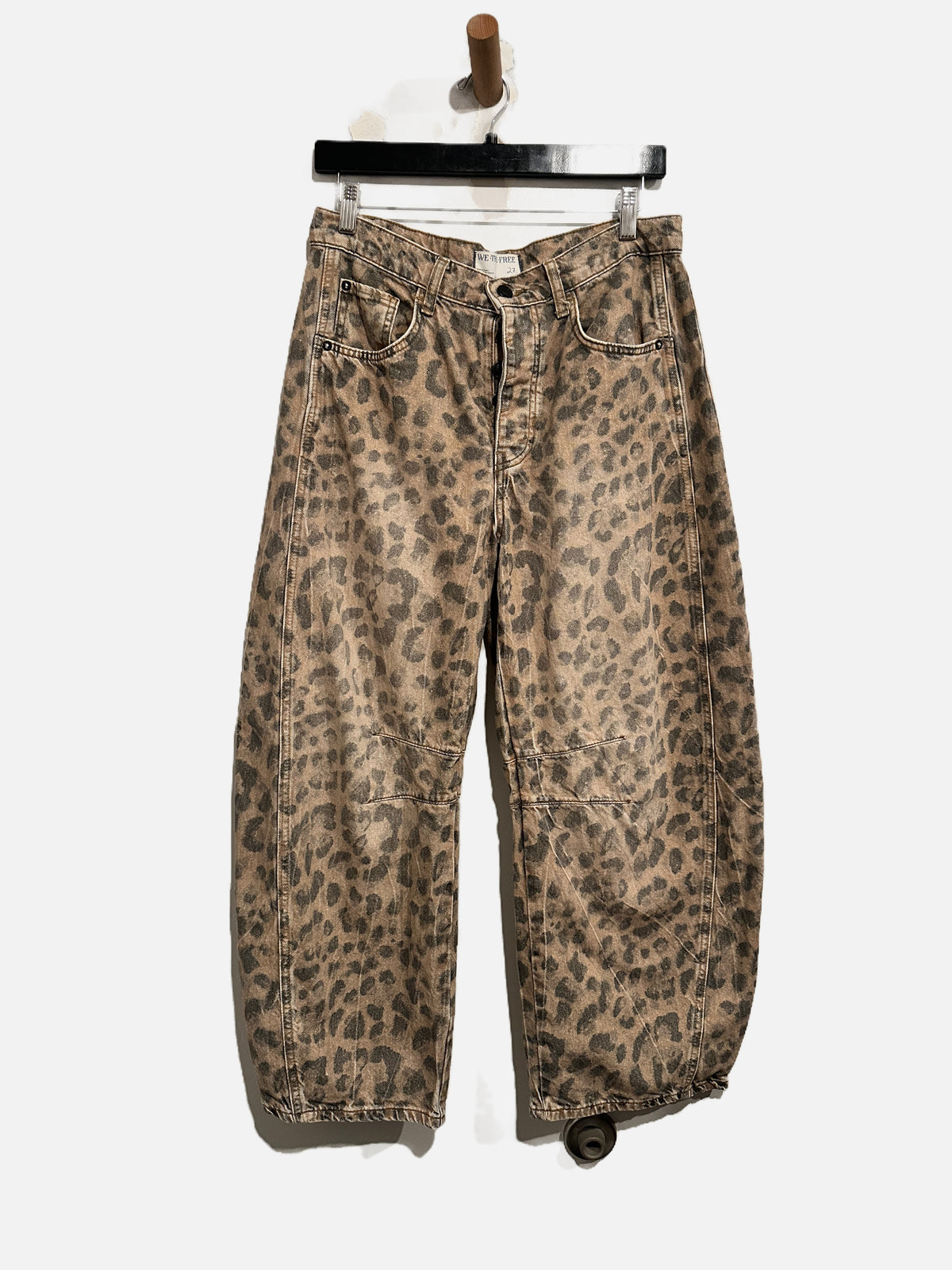 Free People Good Luck Leopard Printed Barrel Jeans - 27
