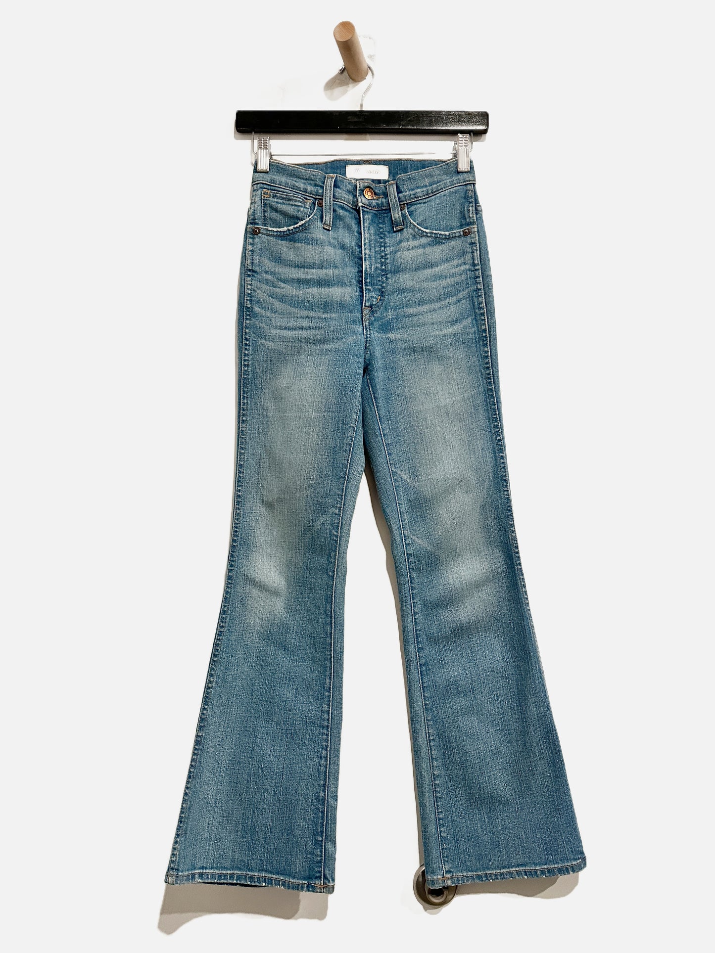 Madewell Retro Flare Jeans in Norwich Wash - 23