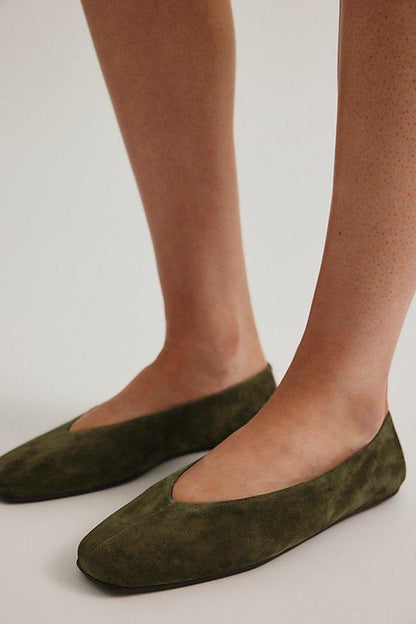 NWB Jeffrey Cambell Olive Suede Flats - 10