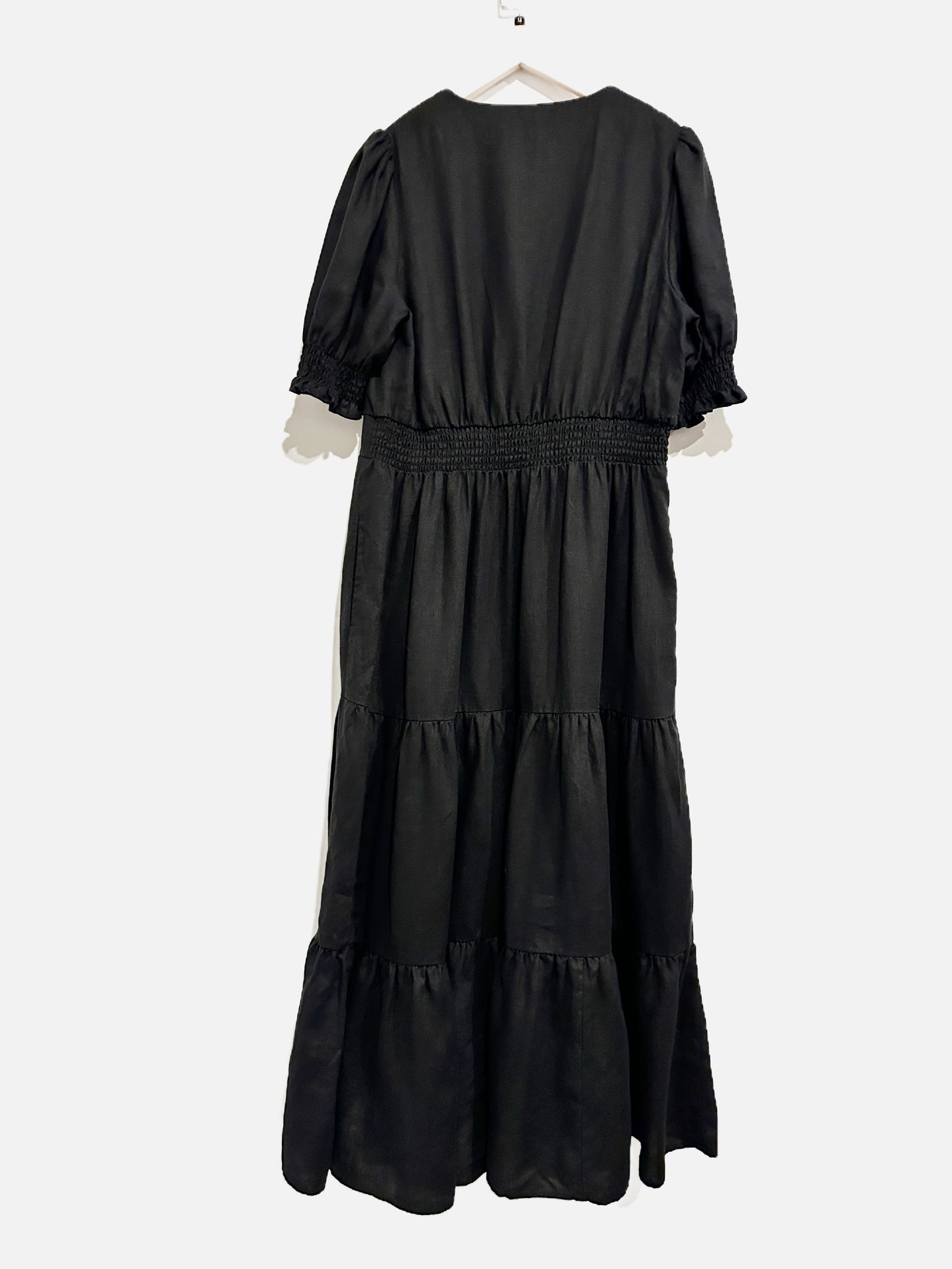 Boden Anna Linen Tiered Midi Dress in Black - 10