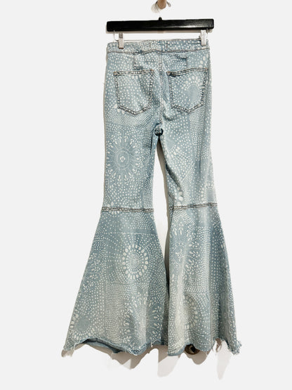 Free People Just Float On Geo Printed Flare Jeans - 26