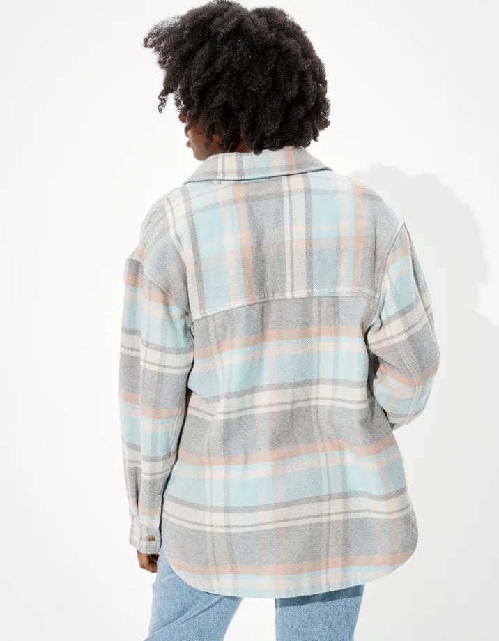 American Eagle Oversize Plaid Shirt Jacket in Blue - Large