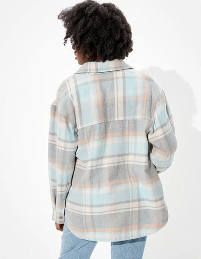 American Eagle Oversize Plaid Shirt Jacket in Blue - Large
